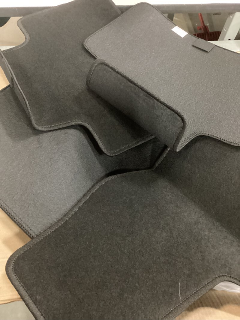 Condition photo showing New/Like New for GXARTS Car Floor Mats Carpet Full Set Fit for Subaru Forester 2014 2015 2016 2017 2018 | All-Weather, Velour, Black | Waterproof ? Anti Sliding Rubber Back