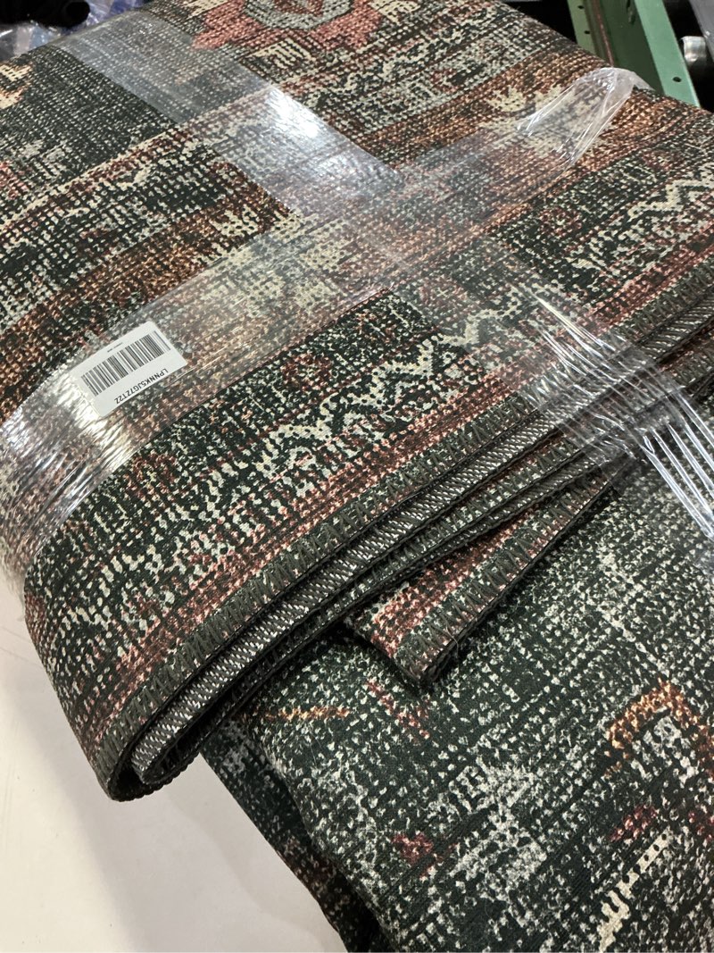 Condition photo showing Good Condition for Loloi Skye Collection SKY-10 Sea/Rust 9'-0" x 12'-0" Area Rug 9' x 12' (Rectangular) Sea / Rust