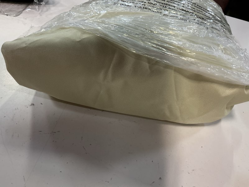 Condition photo showing Good Condition for vailge stackable patio chair cover,100% waterproof outdoor chair cover, heavy duty lawn patio furniture covers,fits for 4-6 stackable dining chairs,36"lx28"wx47"h,beige&brown 36"lx28"wx47"h beige & brown