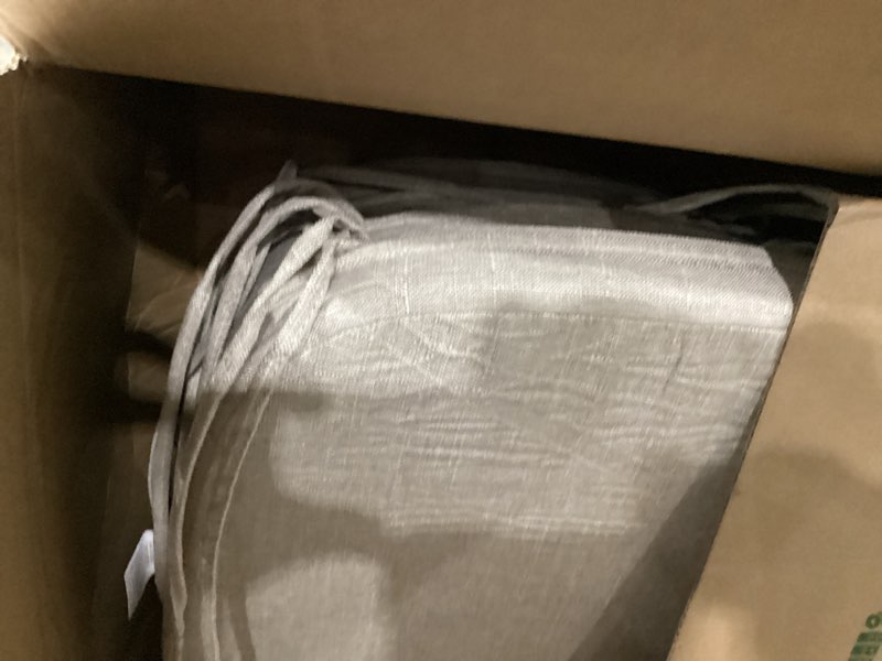 Condition photo showing Good Condition for Chair Cushions for Dining Chairs Set of 4, Non Slip Kitchen Chair Pads, 17" x 16" x 2", Indoor Dining Chair Cushions with Ties, D-Shaped Seat Cushions for Kitchen Chairs, Beige Beige 4 Pack