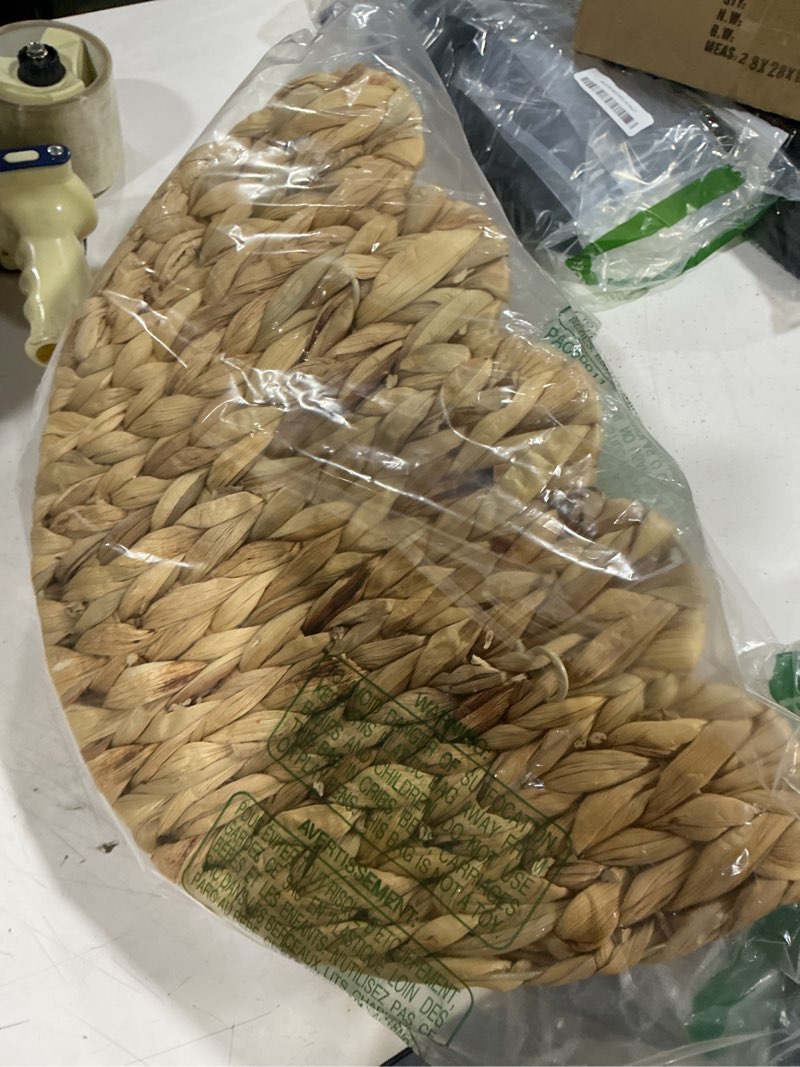 https://lotting-media.assets.bidfta.com/lotting_dec96b82-5a3d-4d5c-bc1d-e42898dca0e1