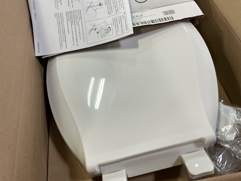 Condition photo showing Good Condition for kohler 4639-rl-0 cachet readylatch round toilet seat soft close, white white round ready latch