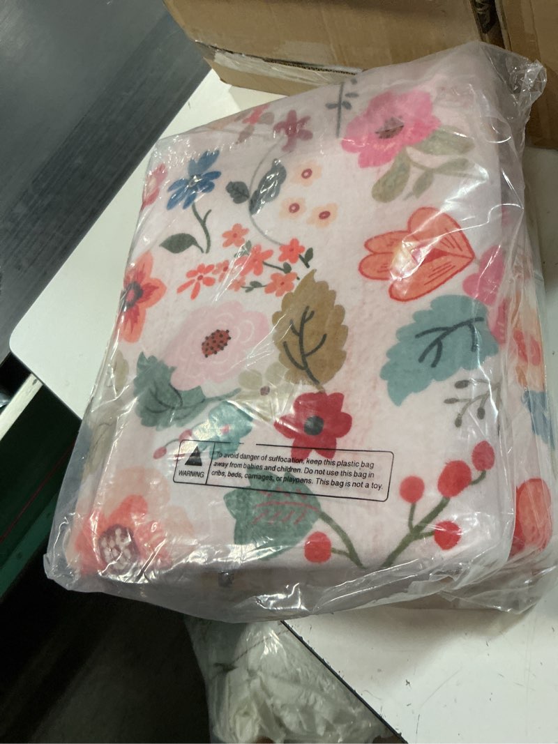 Condition photo showing Good Condition for 5x7 area rugs for living room vacuum-friendly machine washable area rug flower floral printed pattern low pile non-slip carpet for bedroom hallway entryway, pink beige pink beige 5' x 7' (rectangular)