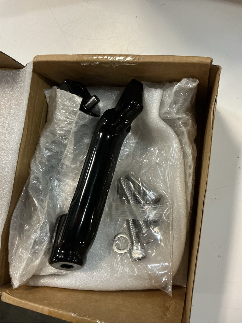 Condition photo showing Good Condition for fovplue floorboard mounting kit, left and right front driver floorboard support bracket kit for harley 2017-2025 touring,for street glide road glide electra glide road king cvo, gloss black black floorboard brackets