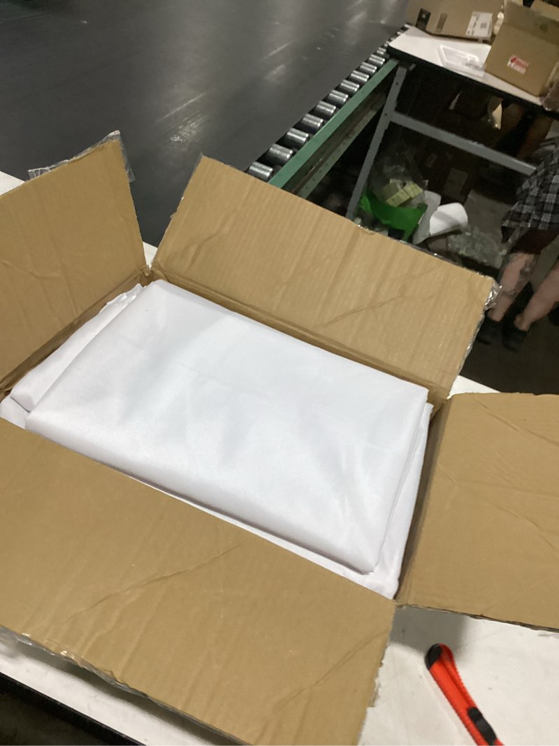 Condition photo showing New/Like New for fitable 6 pack white round tablecloths - 120 inches in diameter - stain resistant and washable table clothes, polyester fabric table covers for wedding, party, banquet, formal events white 120 in round, 6 pack