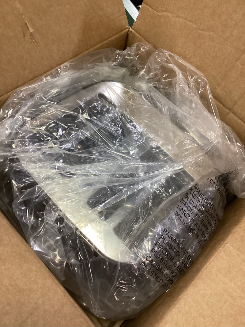 Condition photo showing Good Condition for Amazon Basics 4 Slice Toaster, 6 Browning Settings, Removable Crumb Tray, Bagel and Defrost Function, Cancel Button, 1600W, Black Black 4 Slice Toaster