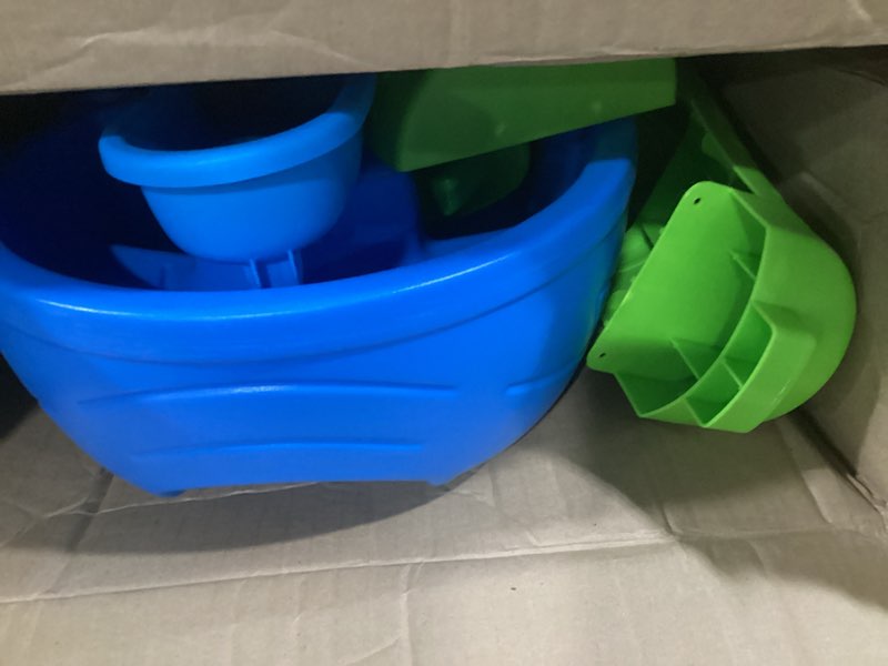 Condition photo showing Good Condition for step2 rain showers splash pond water table, kids water and sand activity sensory playset, summer outdoor toys, 13 piece water toy accessories, for toddlers 1.5+ years old, blue & green