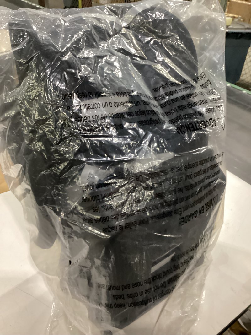Condition photo showing New/Like New for maxi-cosi tanza belt-positioning booster car seat, shadow