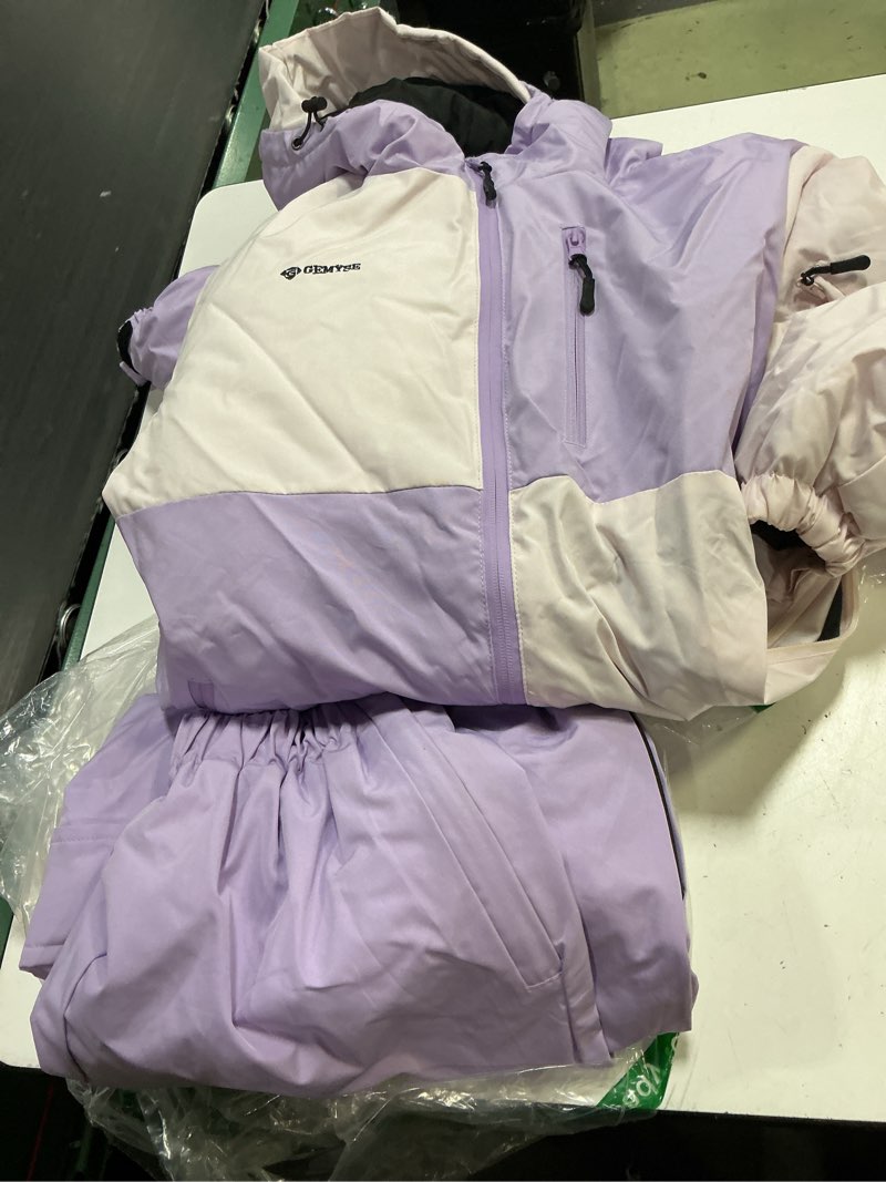 Condition photo showing Good Condition for gemyse women's ski snow jackets and pants set windproof waterproof snowsuit warm winter snowboarding insulated coat purple rose large