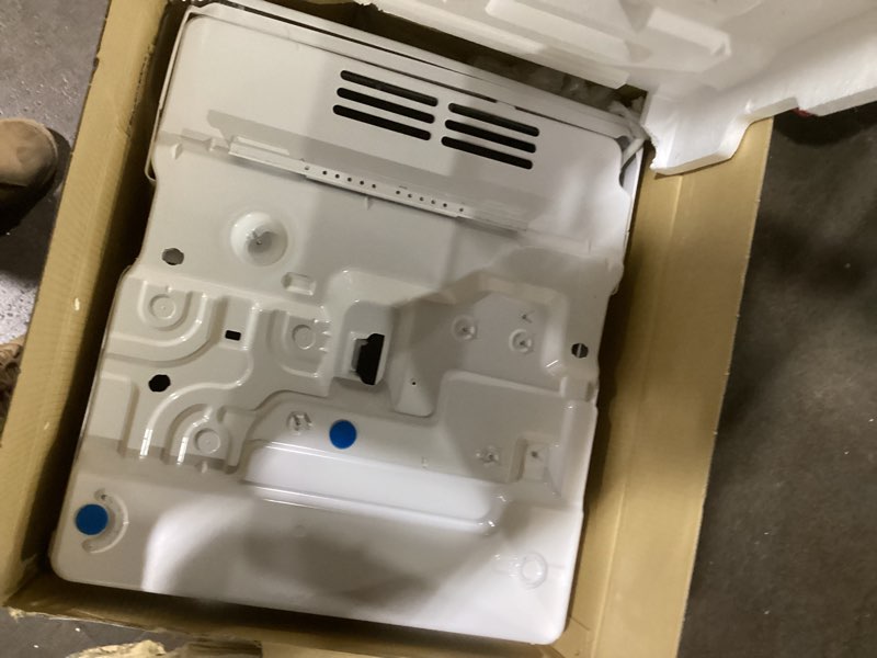 Condition photo showing Good Condition for Midea 12,000 BTU U Shaped Smart Inverter Window Air Conditioner - Cools 550 Sq Ft, Ultra Quiet with Open Window Flexibility - Alexa/Google Assistant Compatible - 35% Energy Savings, Remote (Updated) 12,000 BTU (Updated)