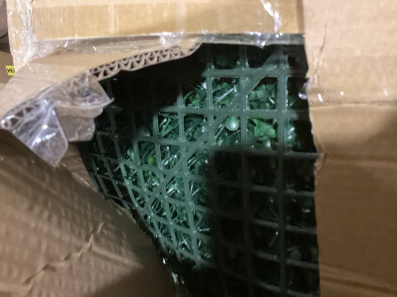 Condition photo showing Good Condition for 12 pieces 20” x 20” artificial hedge boxwood panels grass wall artificial grass wall backdrop panels green greenery backdrop uv stable indoor outdoor decor garden fence 12 pieces 20x20