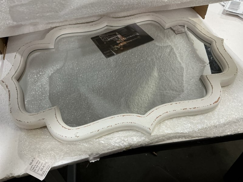 Condition photo showing Good Condition for sintosin rustic scalloped oval mirrors for bathroom 18 x 24 inch, hanging distressed white wooden framed vintage mirrors for wall decor living room, farmhouse wavy entryway wall mirror decorative style1