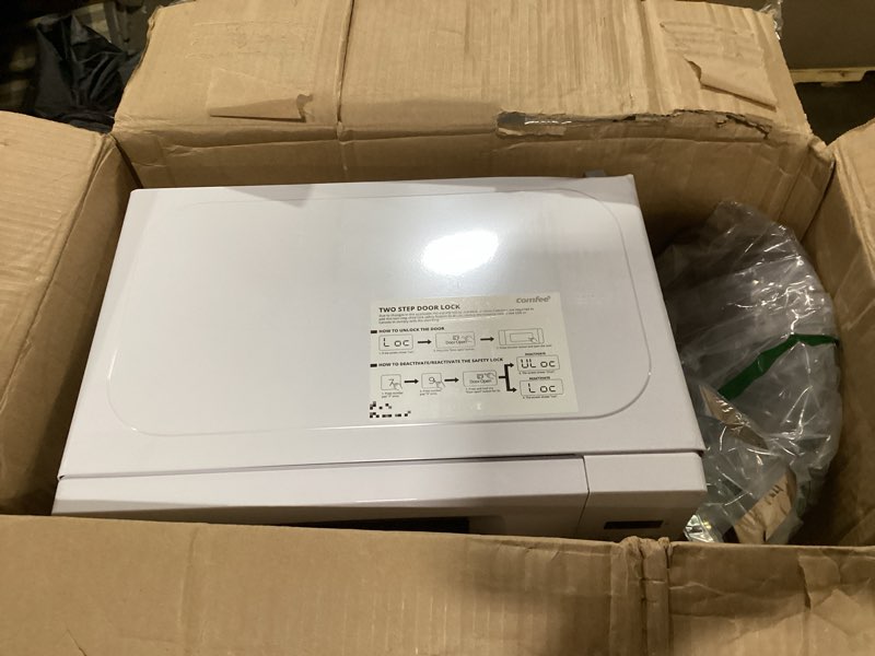 Condition photo showing Good Condition for COMFEE' EM720CPL-PM Countertop Microwave Oven with Sound On/Off, ECO Mode and Easy One-Touch Buttons, 0.7 Cu Ft/700W, Pearl White 0.7 Cu.Ft Classic White