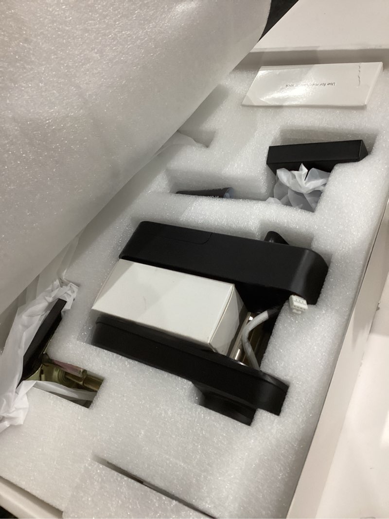 Condition photo showing Good Condition for DESLOC B200 Keyless Entry Door Lock with Handle Set, Smart Locks for Front Door, Deadbolt Smart Lock, Front Door Locks Set, Electronic keypad Deadbolt with Handle, 12 Months Battery, IP54 Black Deadbolt + Handle Set