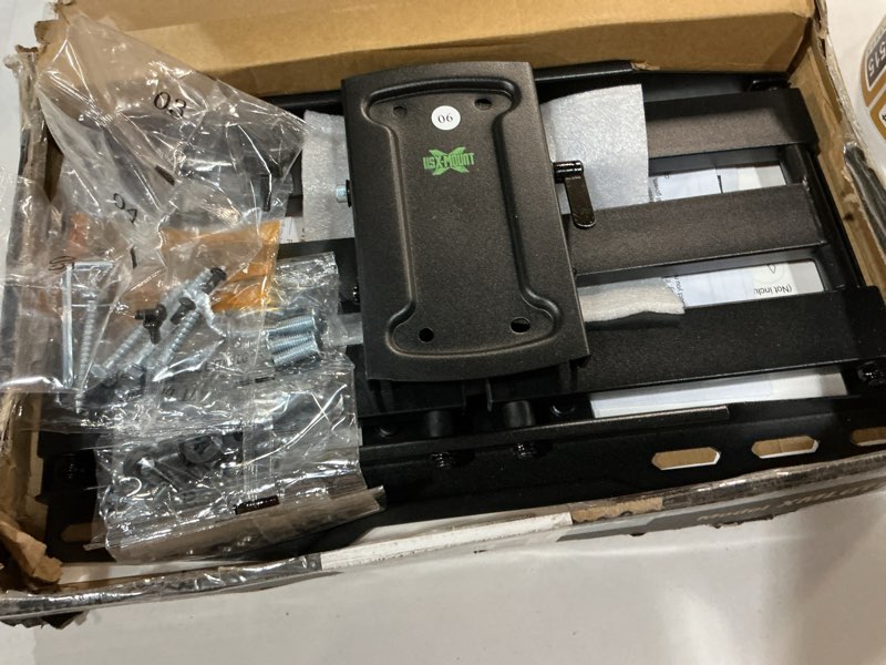 Condition photo showing Good Condition for usx mount full motion tv wall mount for 42-86 inch, tv mount swivel and tilt,wall mount bracket with dual articulating arms up to 132lbs, vesa 600x400mm, max 16" wood studs, ul listed xml019 42-86 inch full motion tv mount