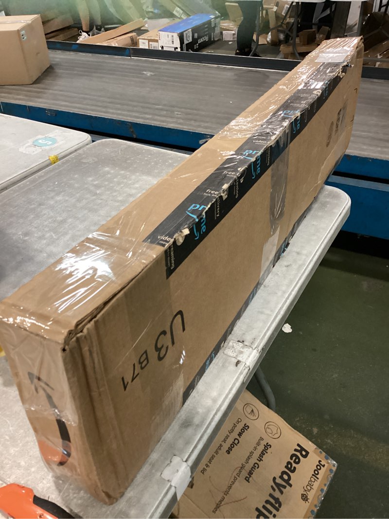 https://lotting-media.assets.bidfta.com/lotting_df101195-a6ec-4761-bd84-1ce93dadbcf6