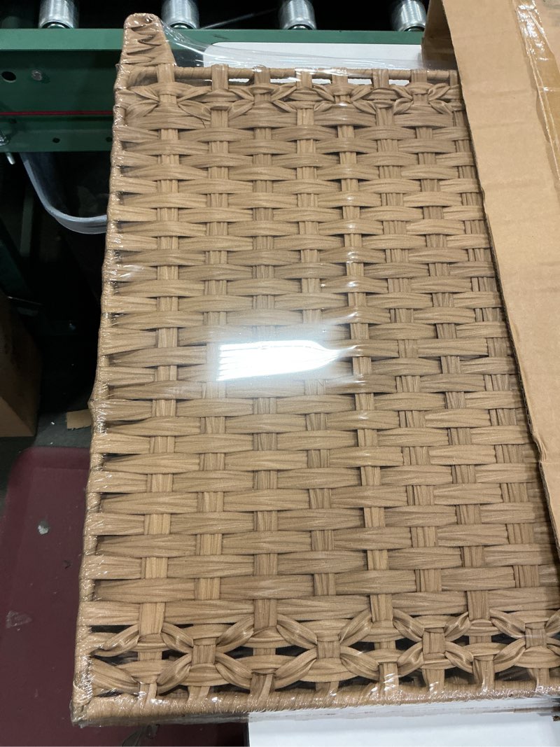 https://lotting-media.assets.bidfta.com/lotting_df18261e-c738-4ef4-b207-5db81f3dc7cd