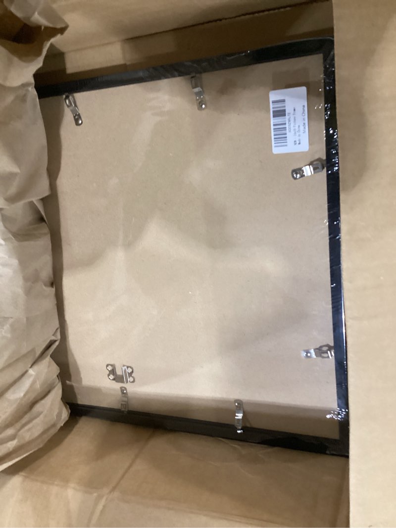 Condition photo showing Good Condition for mennthui 14x19 black picture frame, wall mounting horizontally or vertically, decoration for photos, paintings, posters, artwork