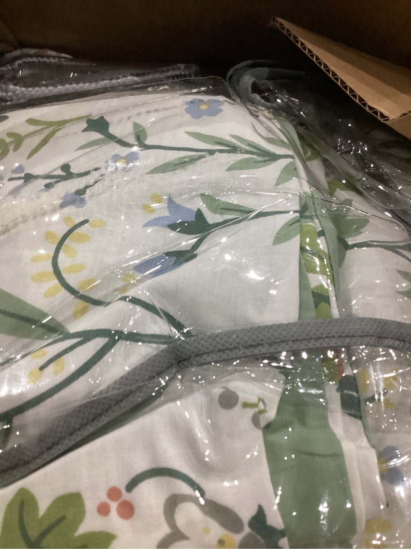 Floral queen comforter set