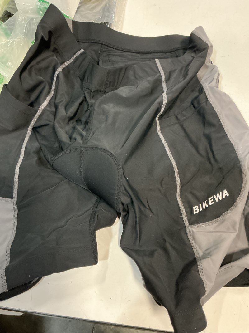 https://lotting-media.assets.bidfta.com/lotting_df2785d2-d464-4488-ba71-d9bfb679d66a