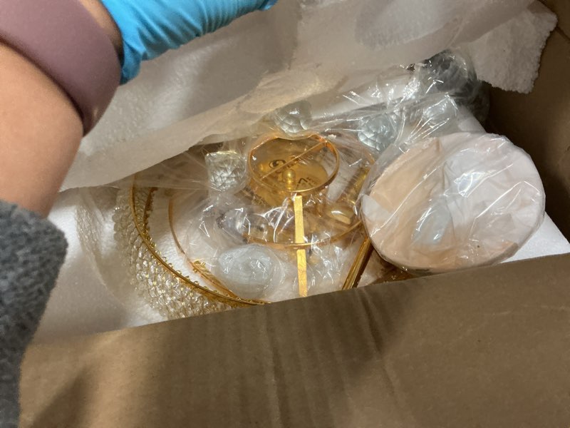 Condition photo showing Good Condition for Crystal Chandeliers for Dining Room Light Fixture Over Table, Empire Style K9 Crystal Chandeliers for Bedroom, 4 Lights Gold Luxury Lighting Fixtures for Entryway Kitchen Island Foyer D15 Inch Gold D15'' - 4Lights