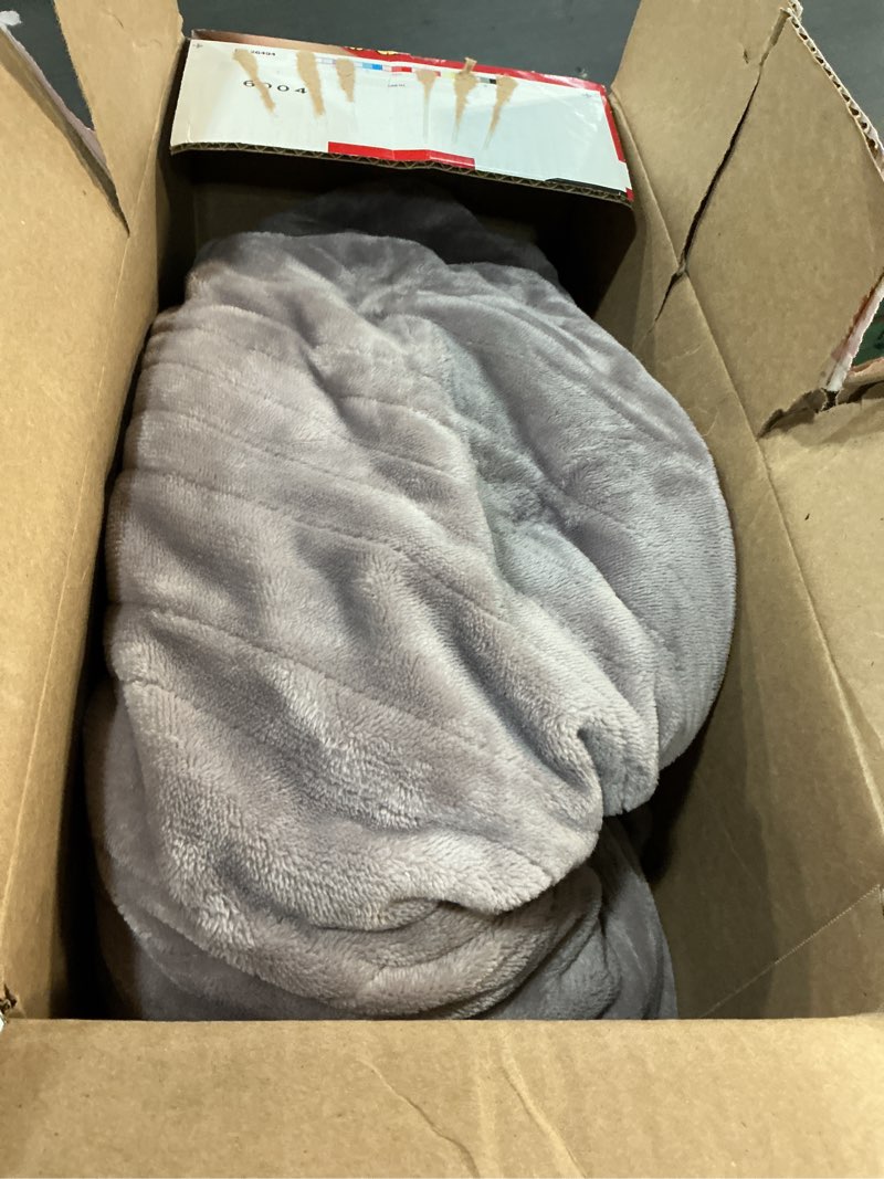 Condition photo showing As Is for Beautyrest Heated Plush Elect Electric Blanket with 20 Heat Level Setting Controllers Equip with Secure Comfort Technology and 10 Hours Auto Shut Off, Full: 80x84, Lavender,BR54-0655 Full Lavender