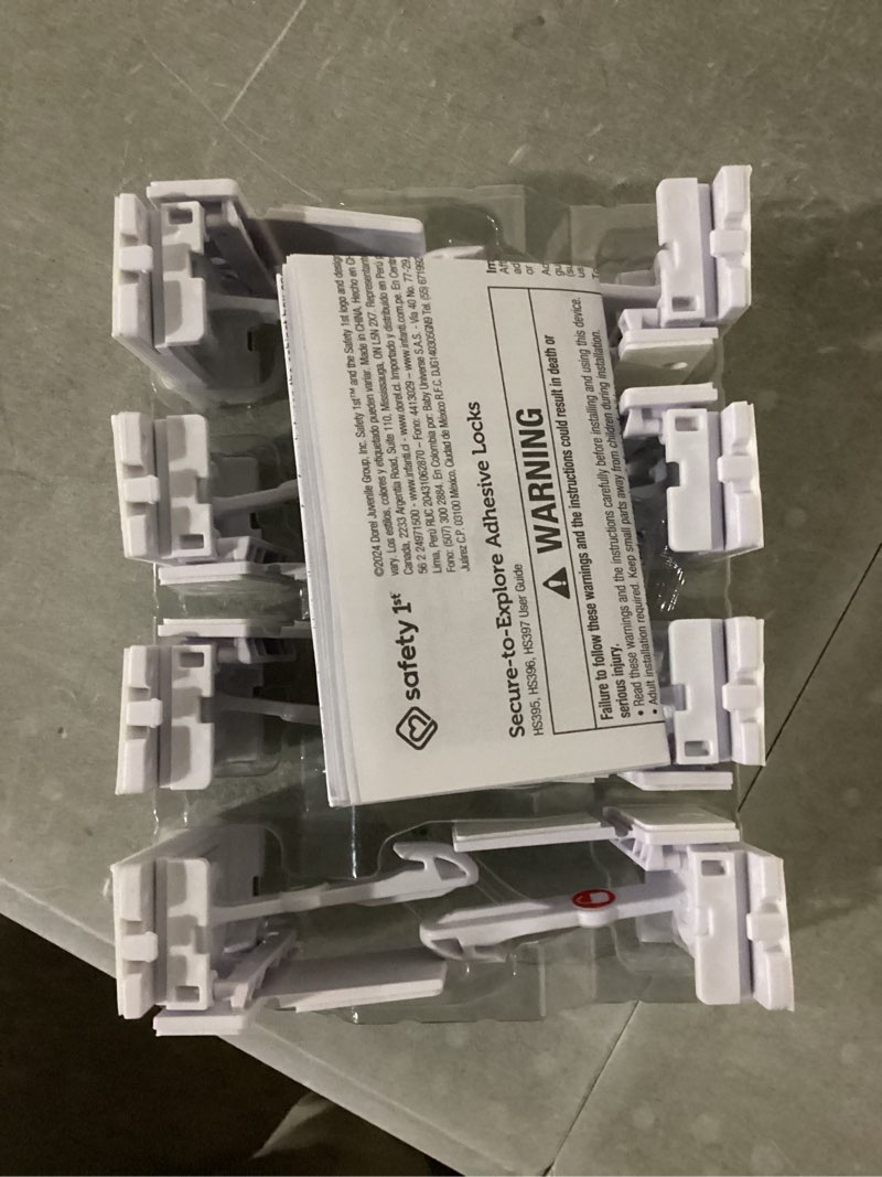 Condition photo showing Good Condition for safety 1st secure-to-explore adhesive locks set