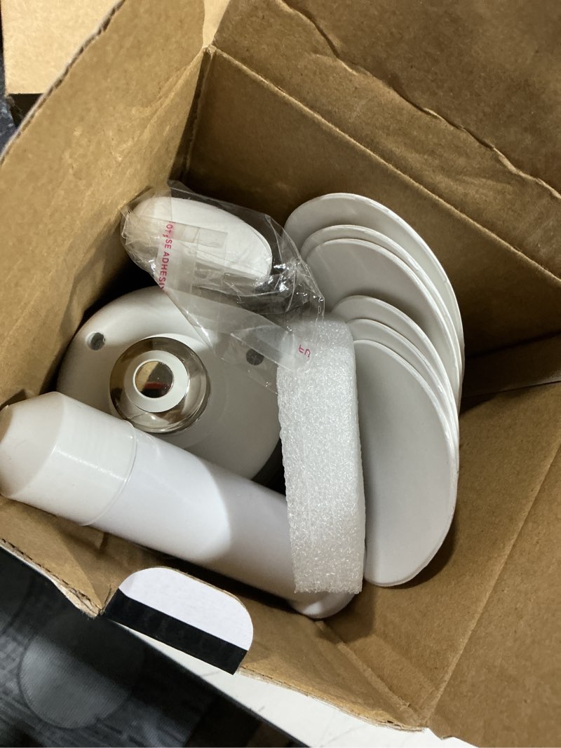 Condition photo showing Good Condition for socket fan light, 20.5in light bulb fan with remote dimmable, screw in fan and light combo for garage kitchen bedroom balcony living tools store laundry room white
