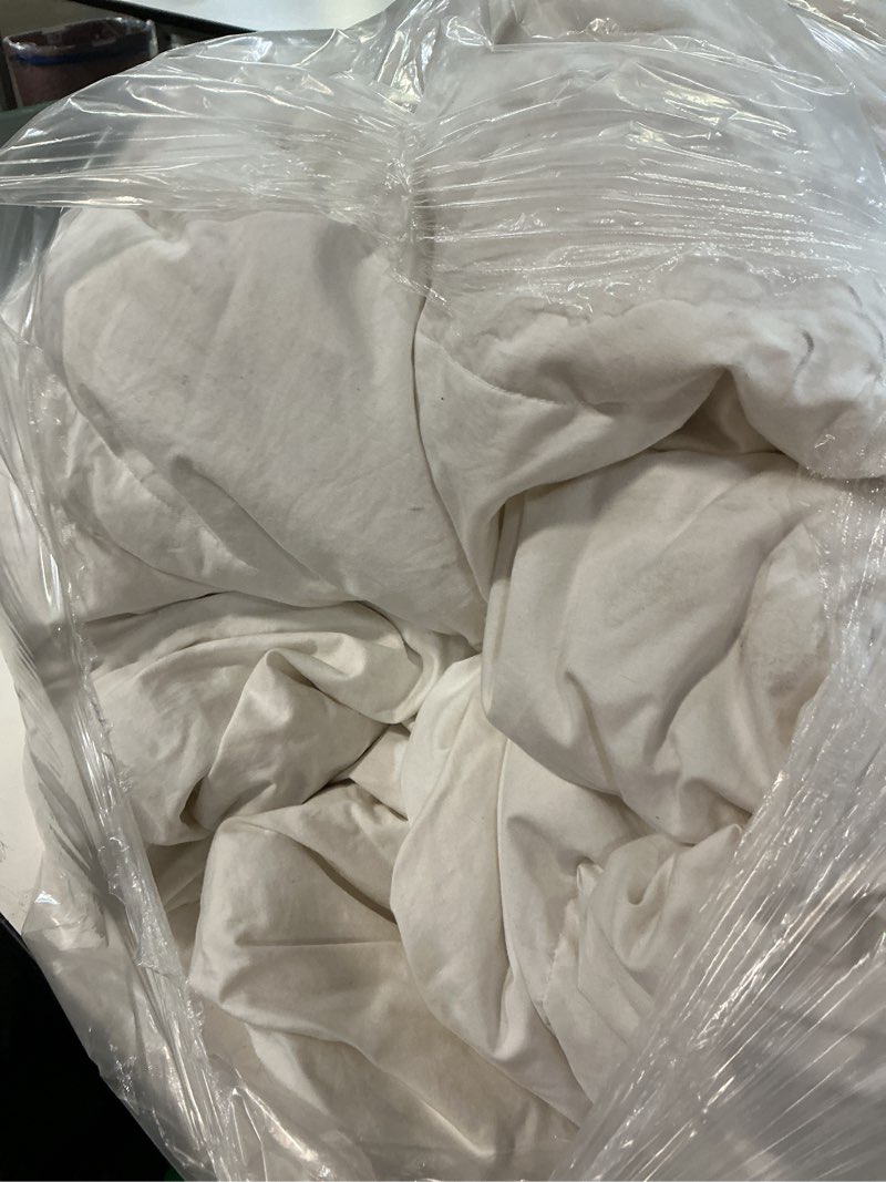 Condition photo showing As Is for premium down alternative duvet insert color: white(unknown size)