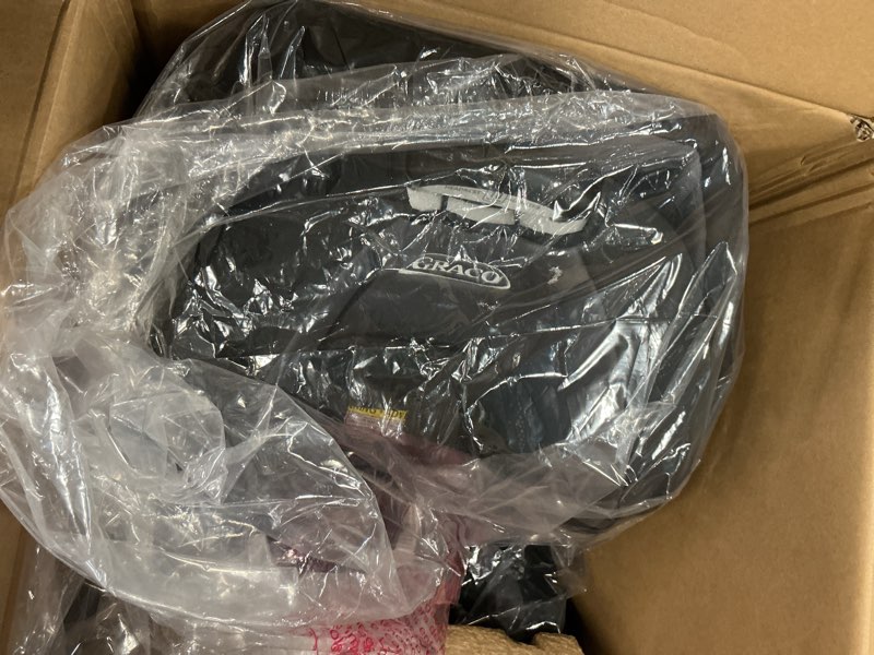 Condition photo showing Good Condition for Graco Extend2Fit Convertible Baby Car Seat, Rear and Forward Facing, Adjustable Extension Panel for Extra Legroom, Gotham 2-in-1 Gotham 2.0