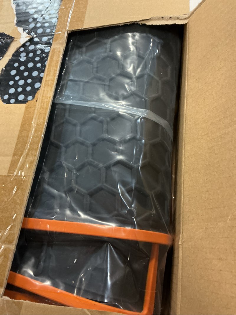 Condition photo showing New/Like New for hd-mart car floor mats for jeep renegade 2015 2016 2017 2018 2019 2020 2021 2022 2023 2024 2025 custom fit black orange rubber car floor liners set all weather protection heavy duty odorless