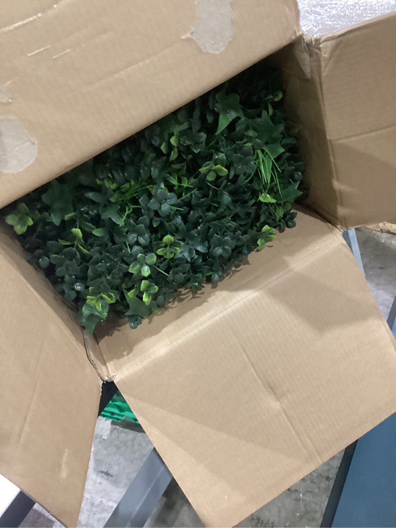 Condition photo showing Good Condition for artificial green boxwood grass wall roll: 40"x120"(33.5 sqft) uv protected ivy privacy hedge fence screen for chain link fences panel indoor,outdoor patio balcony & garden 40"x120" 3d style 3