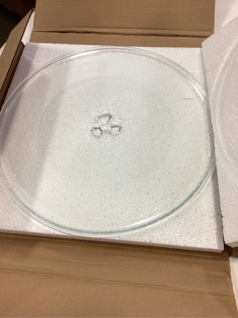 Condition photo showing Good Condition for 14.2" Microwave Glass Plate for LG Microwave Plate MJS47373304, 14 1/8 Inch Replacement Microwave Glass Plate Compatible with Frigidaire A13804901 14.2" Small Coupler Hole