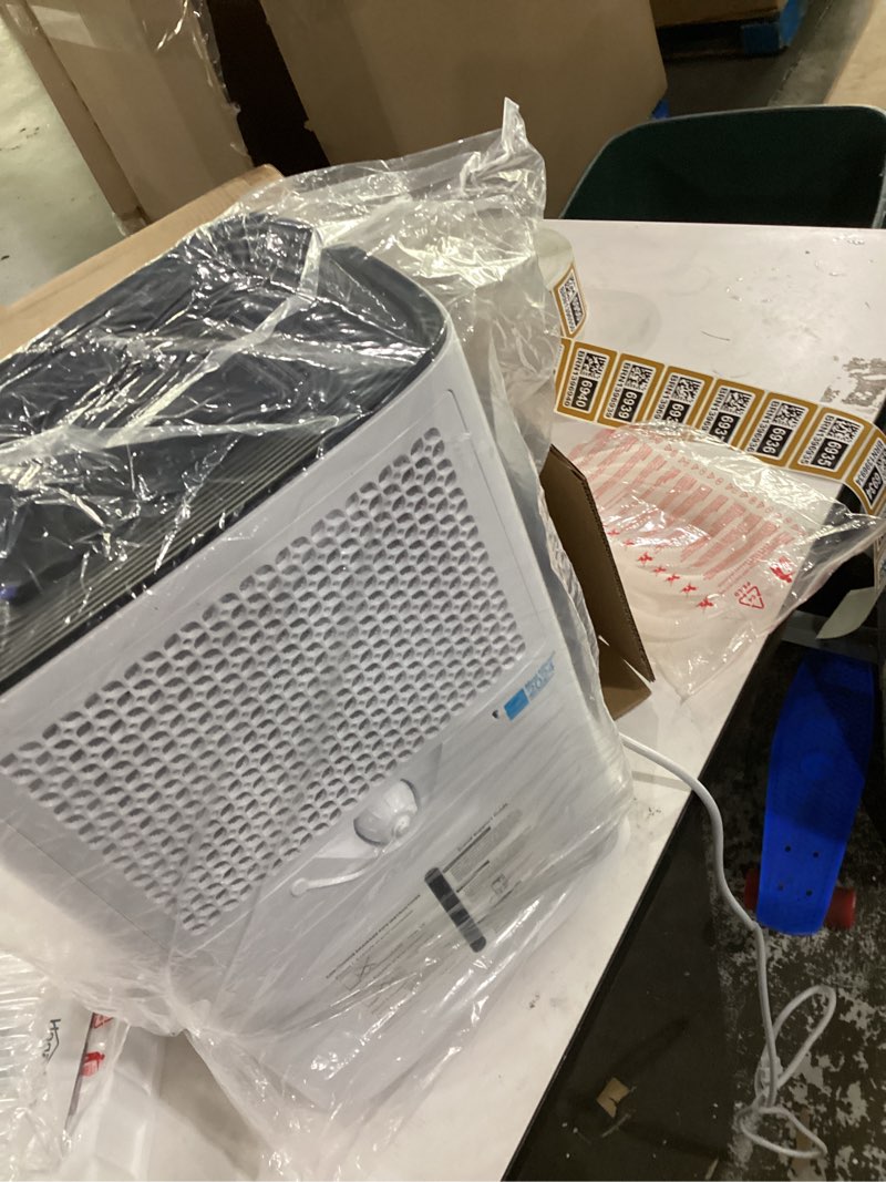 Condition photo showing Good Condition for hogarlabs 50 pint dehumidifier for basement & whole house, covers 3500 sq.ft, with drain hose & auto humidity control, quiet for bedroom, bathroom, garage, large room dehumidifier 50 pints