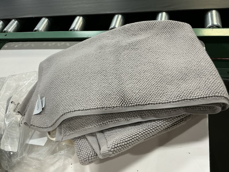 Condition photo showing Good Condition for (2 pcs, color grey)turkish cotton bath mat bundle obe size(quince)