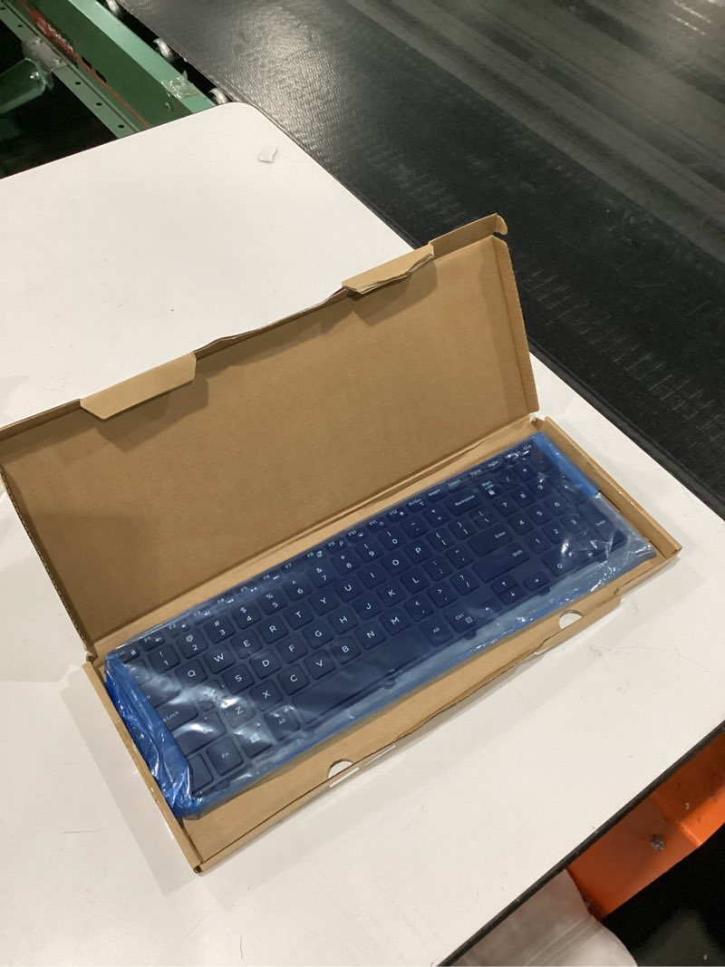 Condition photo showing Good Condition for keyboard replacement for dell inspiron 15 3000 5000 3541 3542 3543 3551 3552 3558 3593 5542 5545 5547 5755 5551 5558 5552 5758 5759 5559, inspiron 17 5000 5748 5749 5755 5758 5759 laptop with backlit