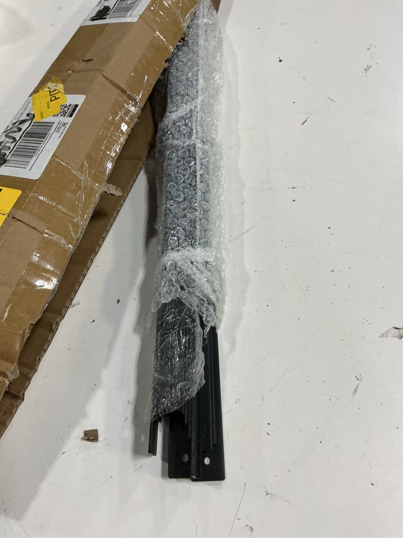 Condition photo showing Good Condition for 26 pack 29 inch flat deck railing balusters with screws, black iron outdoor decking railings, straight metal deck spindles, heavy duty balcony & porch railing parts 29.5inch 26