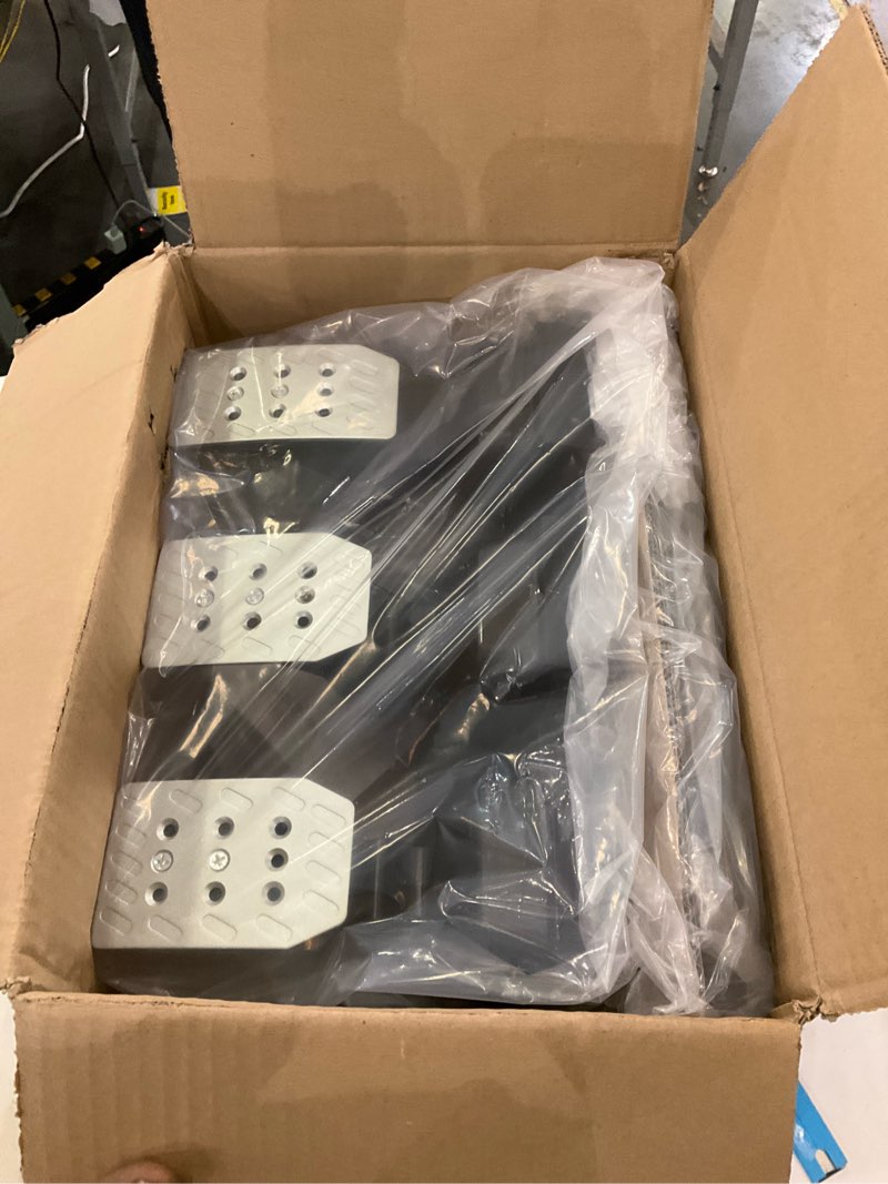 Condition photo showing New/Like New for DOYO Gaming Pedals