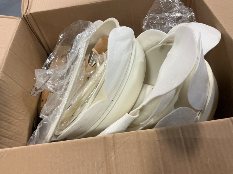 Condition photo showing Good Condition for CAROTE 15 pcs Pots and Pans Non Stick, Cookware Sets Detachable Handle, Induction Kitchen Pots and Pans,NonStick Cooking Set, Oven/Dishwasher/Fridge Safe, Space Saving Cream White 