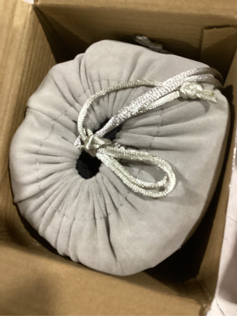 Condition photo showing Good Condition for sarisun travel pillows for airplanes, stable head support, travel essential | airplane pillow with 3d eye mask, seat strap secures to headrest, for stop bobblehead, for long flight road trip, black