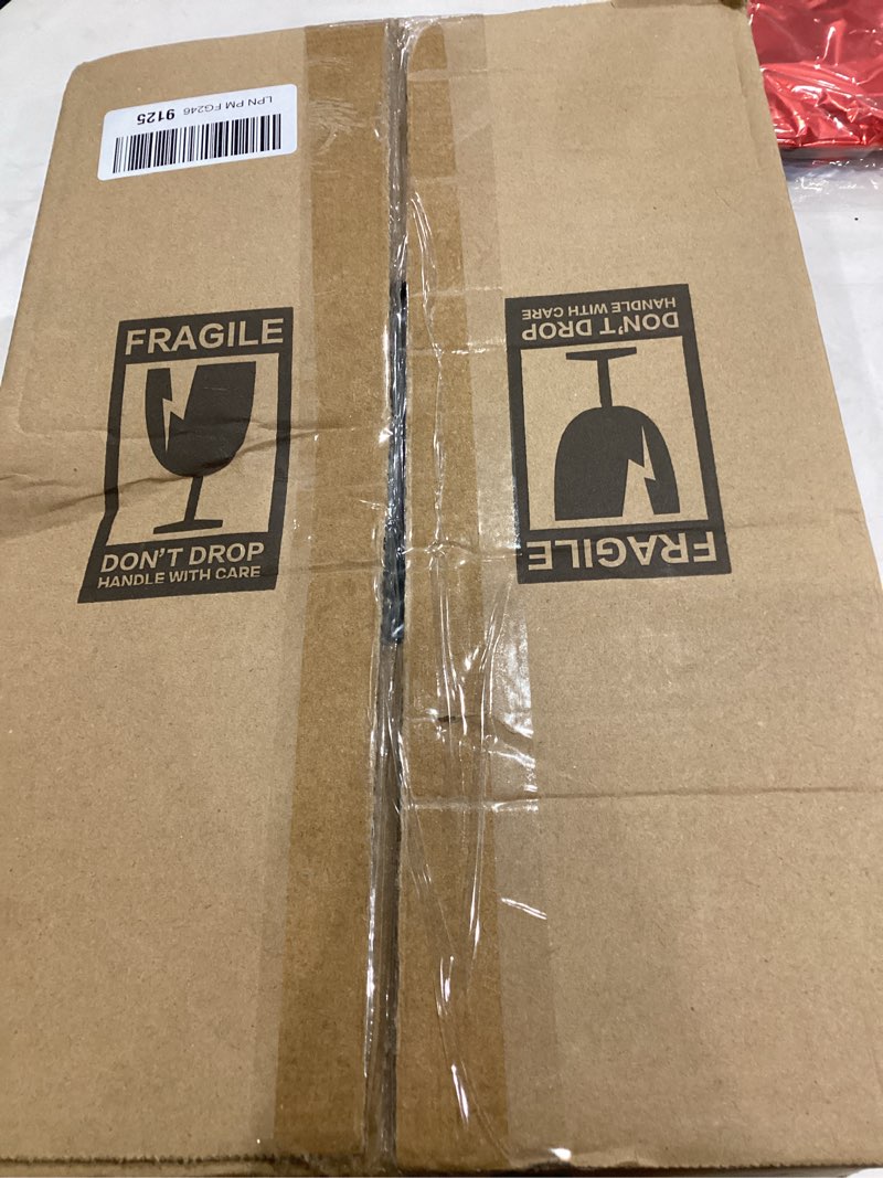 Condition photo showing Good Condition for 8-Piece Deep Glass Baking Dish Set with Plastic lids,Rectangular Glass Bakeware Set with Lids, Baking Pans for Lasagna, Leftovers, Cooking, Kitchen, Freezer-to-Oven and Dishwasher, Gray