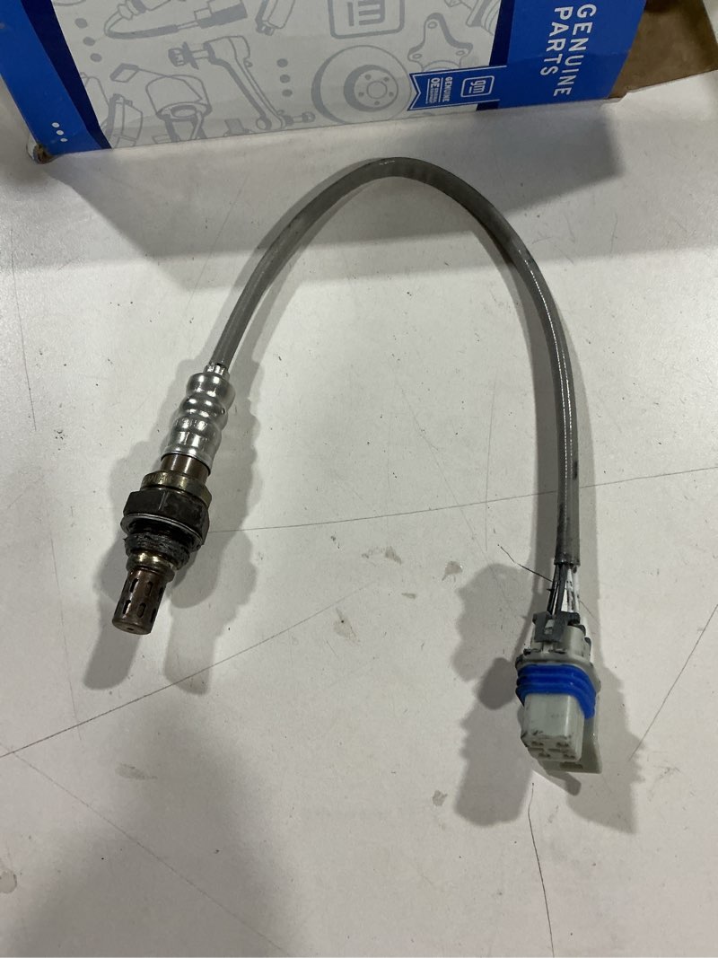 Condition photo showing As Is for gm genuine parts 213-4229 (12609457) heated oxygen sensor