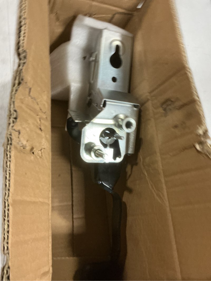 Condition photo showing Good Condition for labwork clutch pedal assembly replacement for mazda 6 2003-2008 with manual transmission gk2c-41-300c