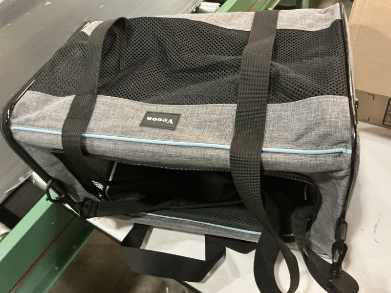 Condition photo showing Good Condition for vceoa carriers soft-sided pet carrier for cats