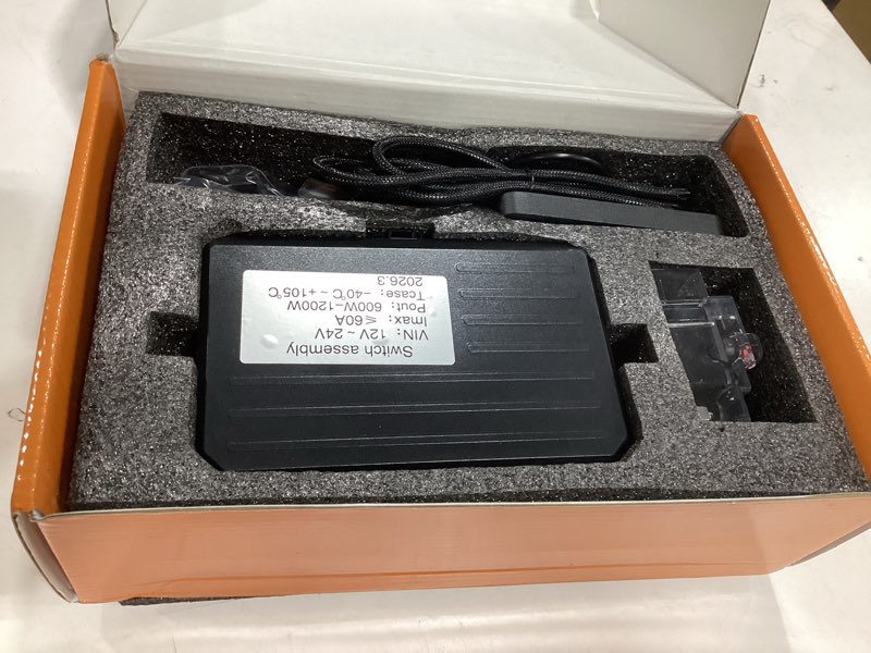 Condition photo showing Good Condition for daiertek 8 gang switch panel rgb led lighted multi-function switch pod toggle momentary pulsed touch control switch panel dimmable for car atv utv boat marine