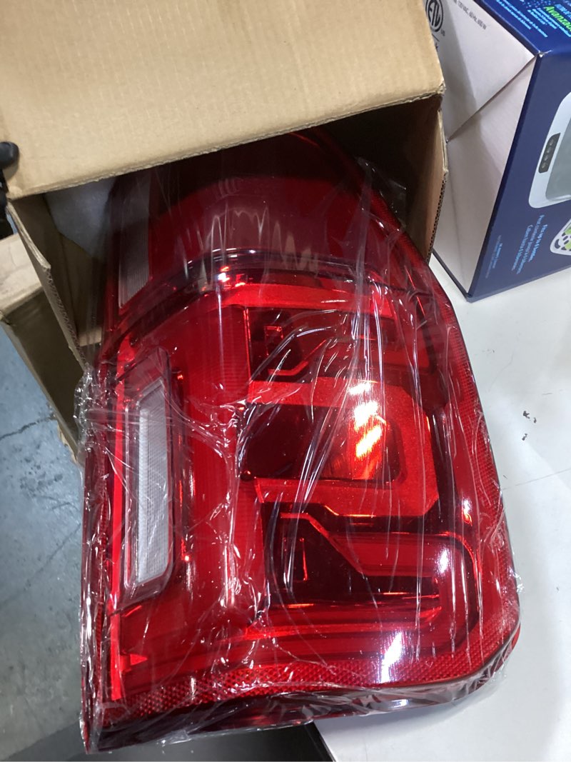 Condition photo showing Good Condition for LED Tail Light Rear Lamp Assembly w/Blind Spot (Module NOT Included) Compatible with 2019-2023 Ford Ranger Left Driver Side KB3Z-13405-G Left(Driver Side)