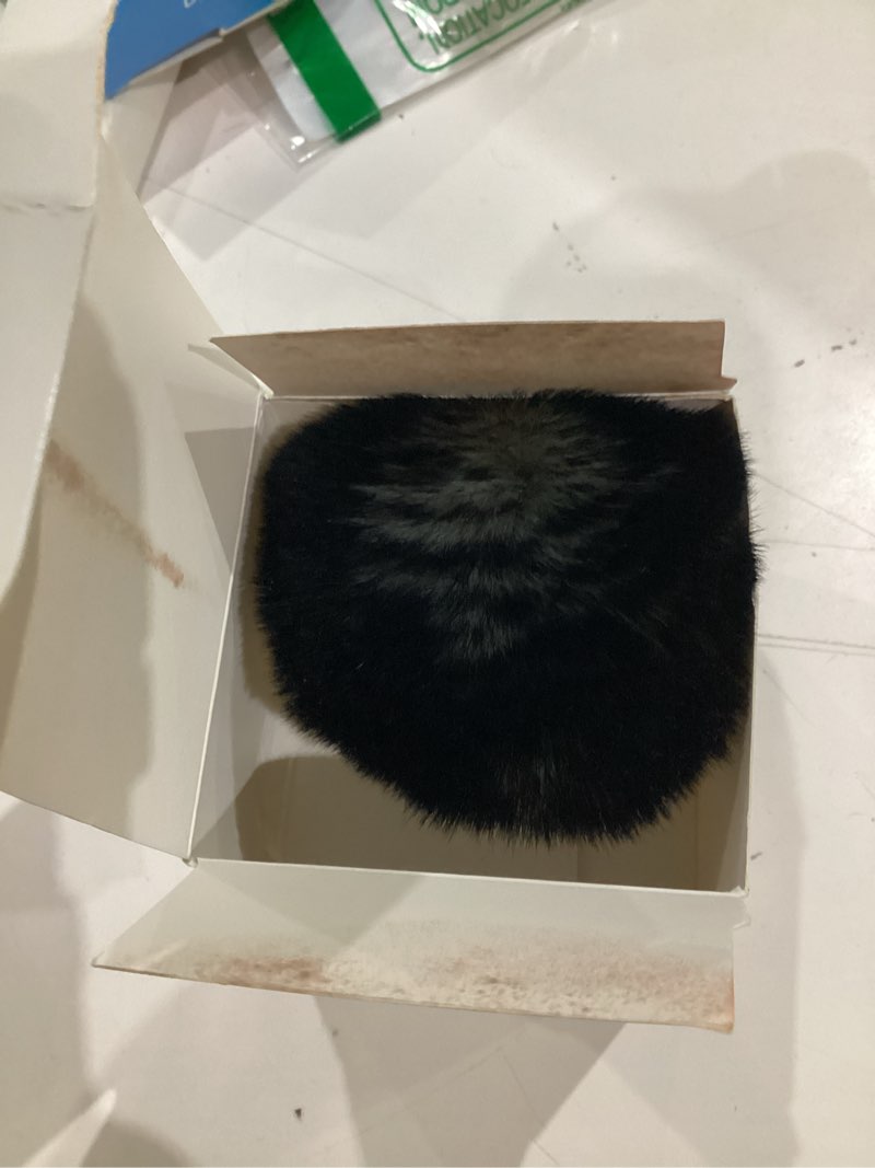 Condition photo showing As Is for extra large makeup brush & self tanning brush for self tanner?for foundation?arms and legs makeup&bronzer blend, body makeup,face&back makeup - easy use, wet/dry use (black)