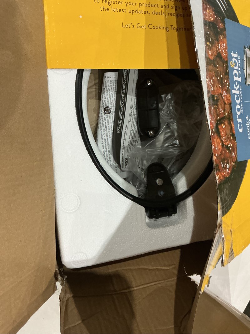 Condition photo showing Good Condition for crock-pot 4 quart travel proof cook and carry programmable slow cooker with locking lid, convenient handles, and digital display, stainless steel