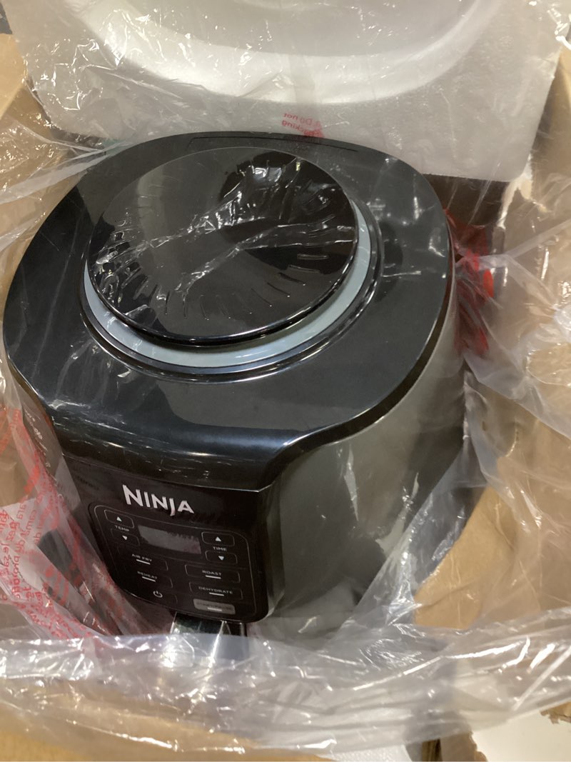 Condition photo showing Good Condition for ninja af101 air fryer with 4-quart ceramic coated basket  black/grey