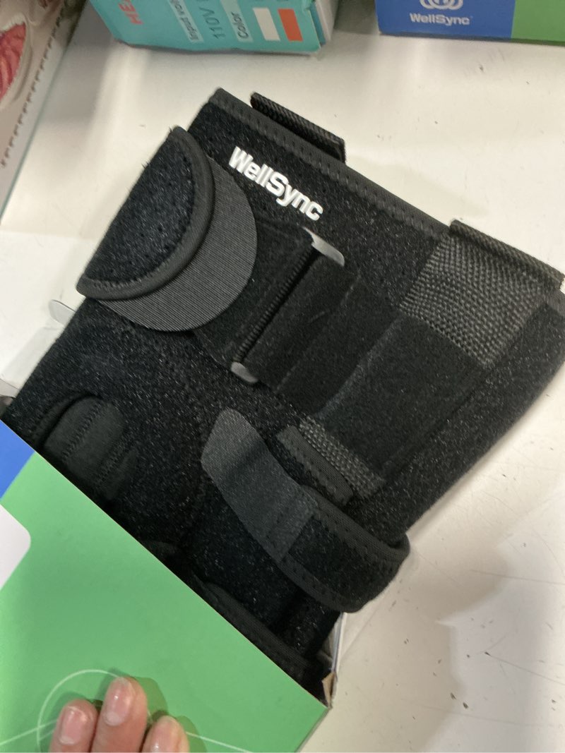 Condition photo showing New/Like New for hinged knee brace with side stabilizers,knee brace for arthritis pain and support with patella gel pads,relieves acl,mcl,meniscus tear,arthritis,tendon pain-unisex xl/xxl/3xl+